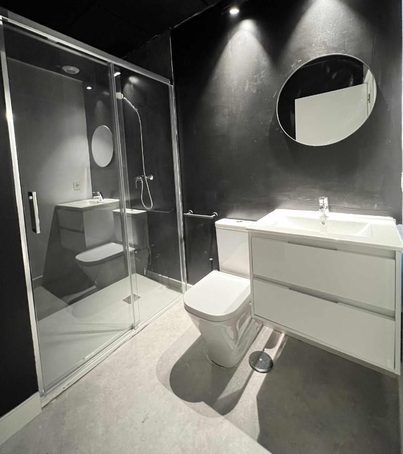 Апартаменты Dama Modern & Luxury Малага Экстерьер фото